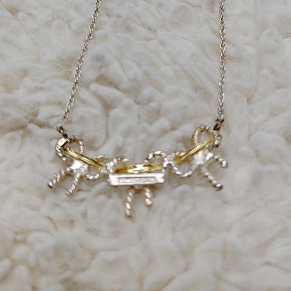Tiffany & Co. Triple Bows Silver & 18k Gold Necklace - Picture 8 of 14